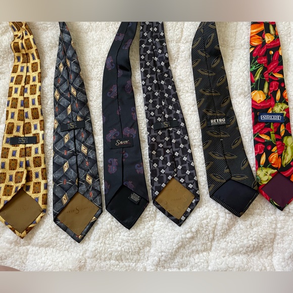 Six Designer Ties 3 Robert Talbott Studios, Savoy, Retro Designs & Lands End Tie - Picture 6 of 6